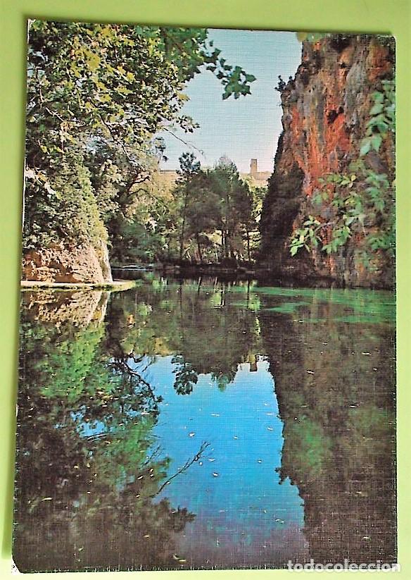 Postales: Monasterio de Piedra. 8 Lago del espejo. Al fondo, Torre del Homenaje. Ediciones Sicilia. Nueva. Col