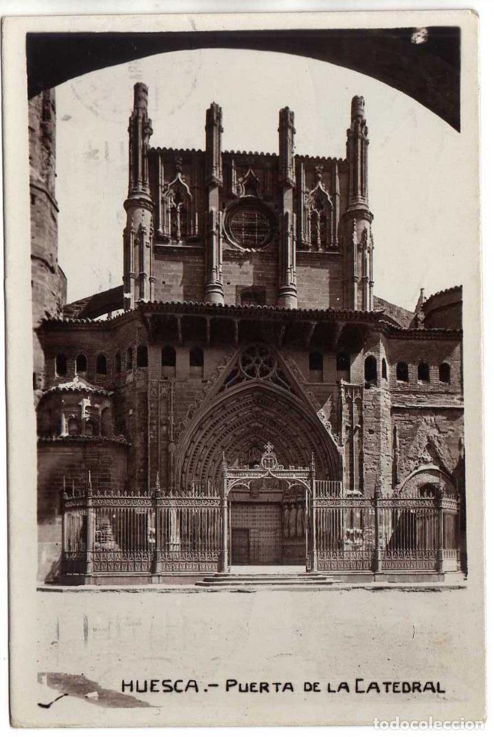 Postales: PRECIOSA POSTAL - HUESCA - PUERTA DE LA CATEDRAL - Foto 1