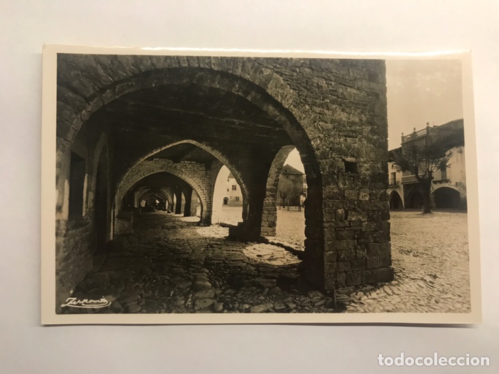 Postales: AINSA (Huesca) Postal. P&oacute;rticos. Alto Pirineo de Arag&oacute;n. Edita: Zerkowitz (h.1950?)