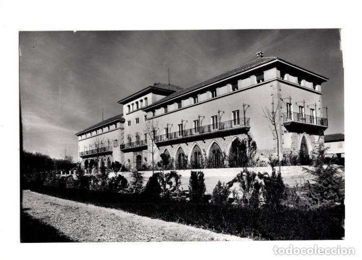 Postales: (TERUEL).- PARADOR NACIONAL - Foto 1