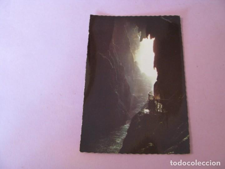 Postales: MONASTERIO DE PIEDRA. GRUTA DE LA COLA DEL CABALLO. GARCIA GARRABELLA. CIRCULADA 1962.