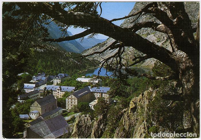 Postales: 76 Balneario de Panticosa. Pirineos Aragoneses. Vista parcial y Lago Ediciones Sicilia. Circulada