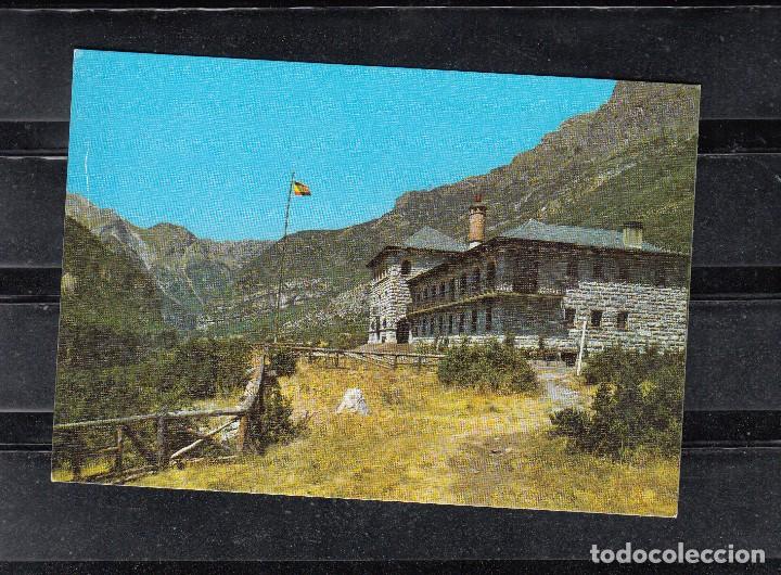 Postales: N&ordm; 3. PARQUE NACIONAL DE ORDESA. PARADOR NACIONAL. AL FONDO, LA TENDENERA