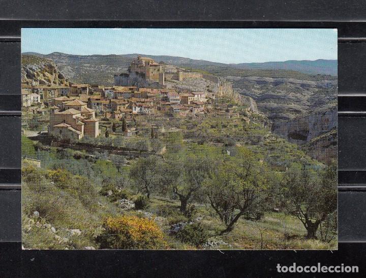 Postales: N&ordm; 5 ALQUEZAR. VISTA PANOR&Aacute;MICA. AL FONDO EL CASTILLO. COLEGIATA. MONUMENTO NACIONAL