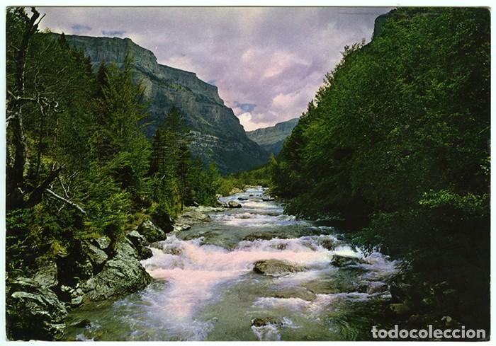 Postales: N&ordm; 42 - ORDESA. Pirineo Aragon&eacute;s. Parque Nacional. R&iacute;o Arazas. Sin circular. Ed. SICILIA.