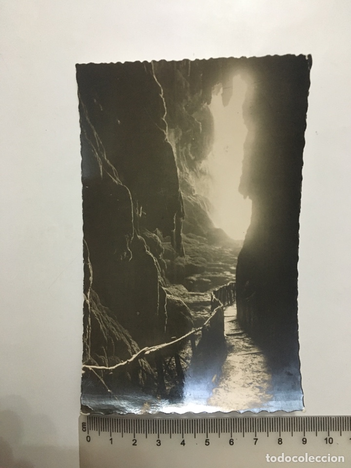 Postales: POSTAL. MONASTERIO DE PIEDRA. GRUTA DE LA COLA DE CABALLO. GARC&Iacute;A GARRABELLA Y CIA. H. 1958?.