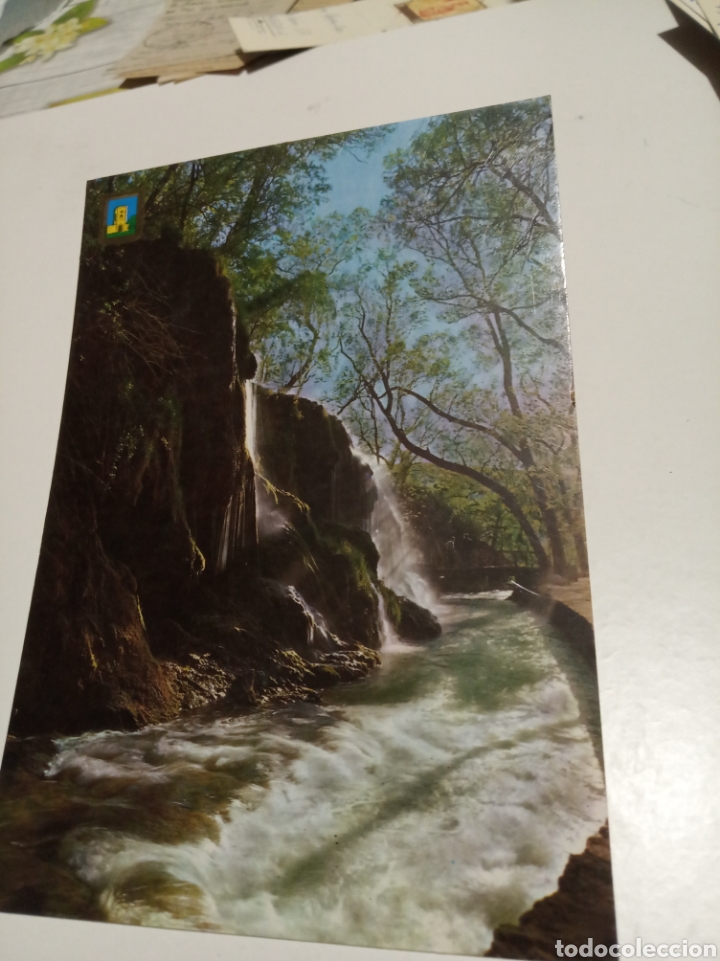 Postales: Monasterio de piedra