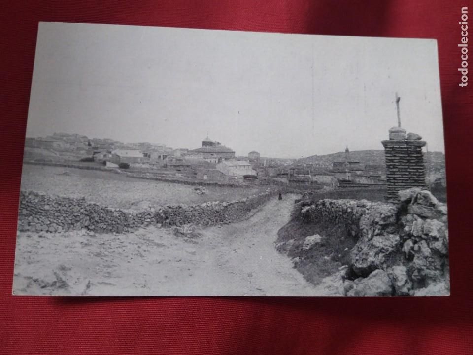 Postales: Ojos negros. Vista general. Cartela pegada en el reverso.