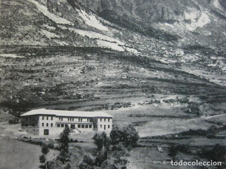 Postkarten: VILAS DE TURBON-HOTEL Y CAMINO DEL MANANTIAL-HAUSER Y MENET-POSTAL ANTIGUA-(72.679)