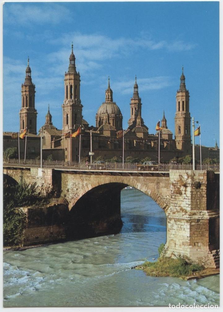 Postales: N&ordm; 212-ZARAGOZA. El puente de piedra. Al fondo, El Pilar. Sin circular. Ed. COMERCIAL JOSAN