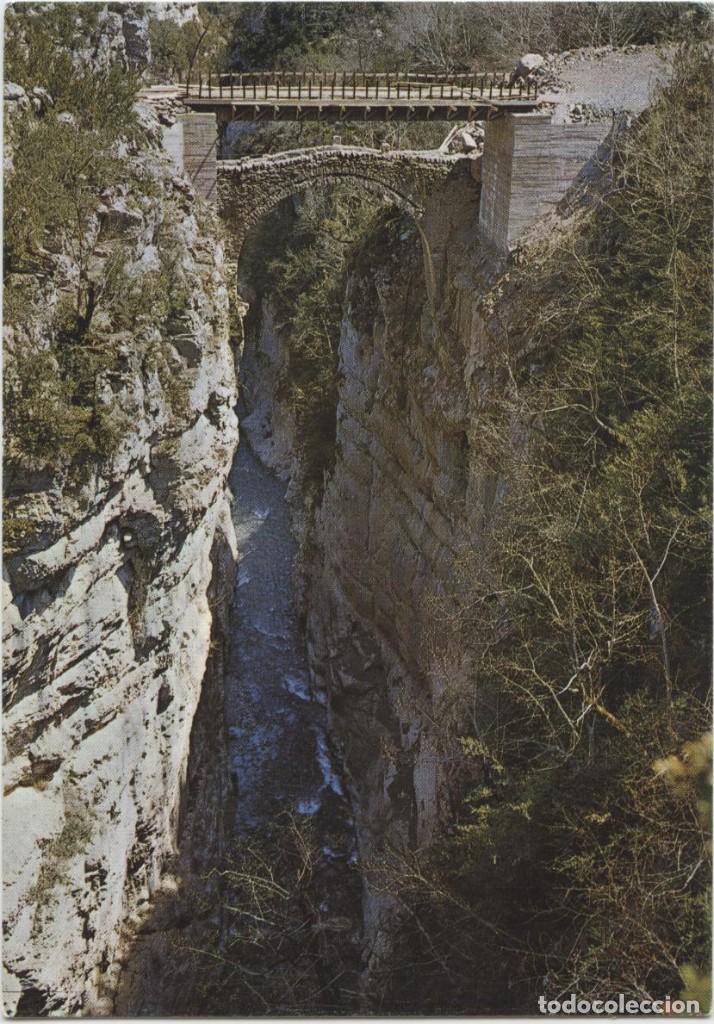 Postales: N&ordm; 3-HUESCA.Valle de A&ntilde;isclo. Puente de San Urbez sobre el r&iacute;o Bellos.Sin circular.EDICIONES SICILIA