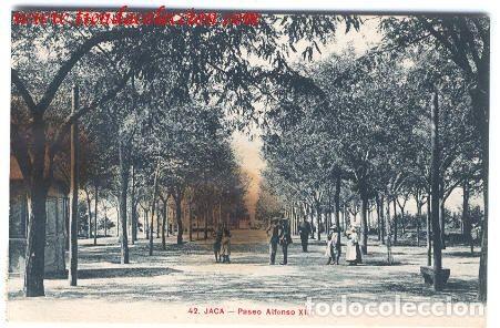 Postales: Jaca.- Paseo de Alfonso XIII - Foto 1