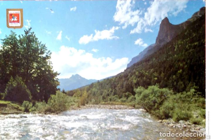 Postales: Parque Nacional de Ordesa. 19 R&iacute;o Arazas. Al fondo, Pico de Otal. Escudo de Oro. Usada. Color