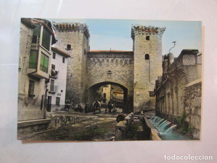 Postales: DAROCA-PUERTA BAJA Y FUENTE DE LOS 20 CA&Ntilde;OS-EDICIONES SICILIA-16-POSTAL ANTIGUA-(78.717)