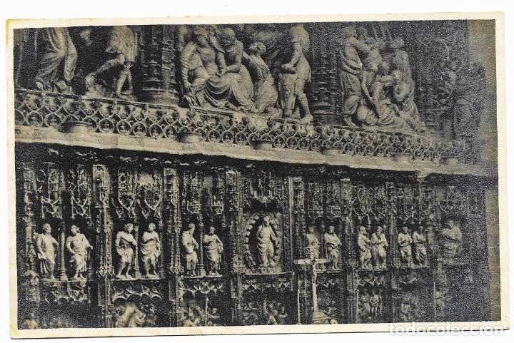 Postales: **ZARAGOZA** interior de la catedral. Retablo - Foto 1