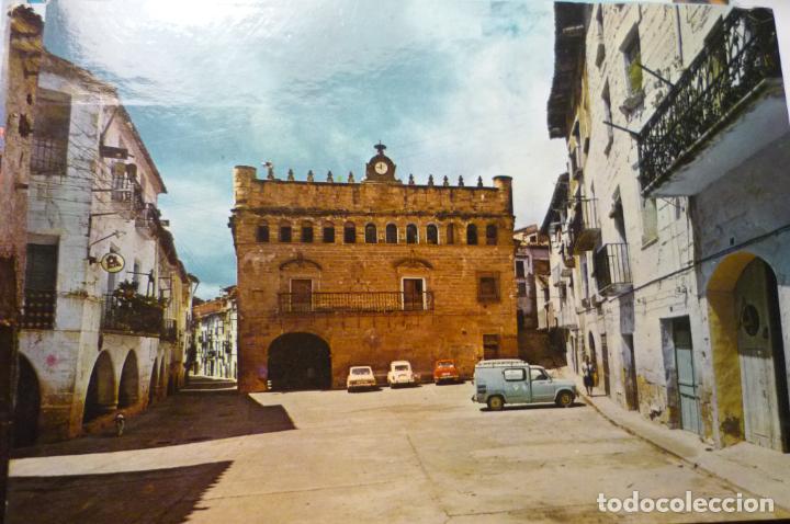 Postcards: postal la fresneda.-pl.mayor ayuntamiento cm