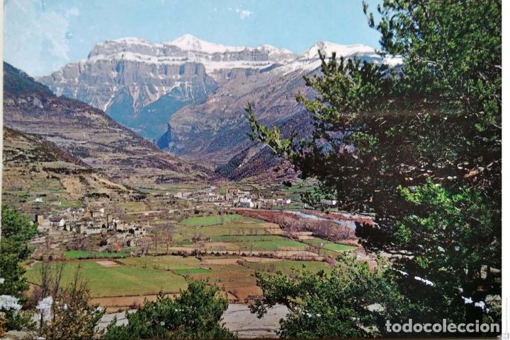 Postales: Valle de Broto. 3 Oto y al fondo, Mondarruego. Foto Pe&ntilde;arroya. Nueva. Color