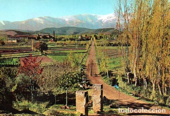 Postales: Santa Mar&iacute;a de Veruela - 7 Vista general, al fondo el Moncayo