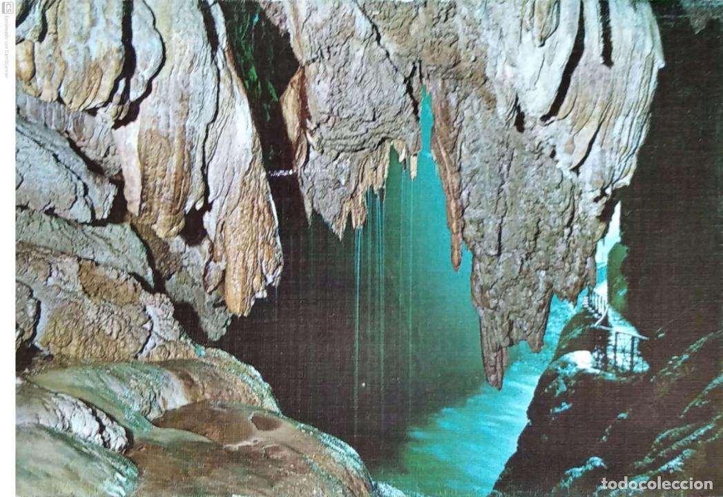 Postales: Monasterio de Piedra. 1 Gruta Iris. Ediciones Sicilia. Nueva. Color.