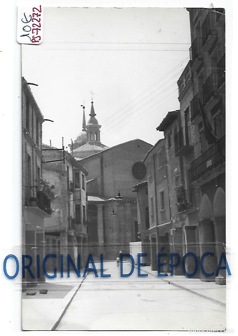 Cartes Postales: (PS-72272)POSTAL DE SARI&Ntilde;ENA-CALLE MERCADO.FOTO ROSENDO