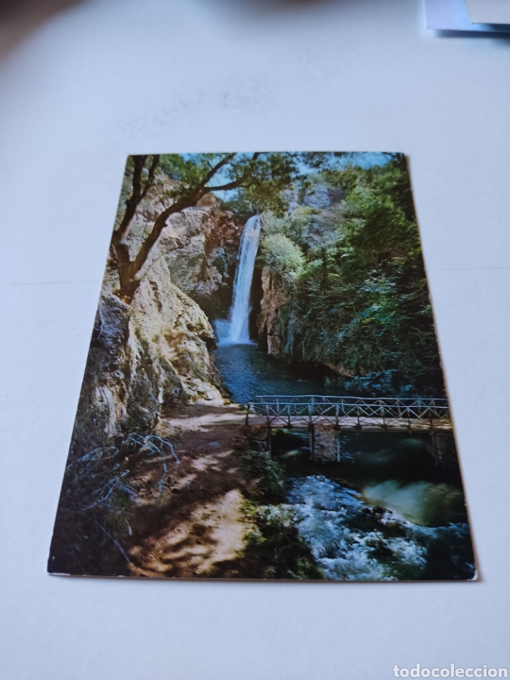 Postal monasterio de piedra