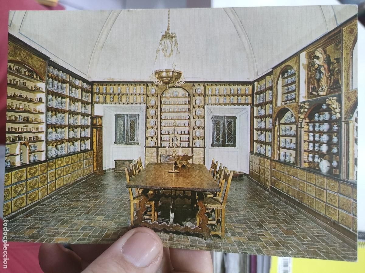 Postcards: Postal Abad&iacute;a de Santo Domingo de Silos Botica S. XXVIII SICILIA SC pel&iacute;n arrugada
