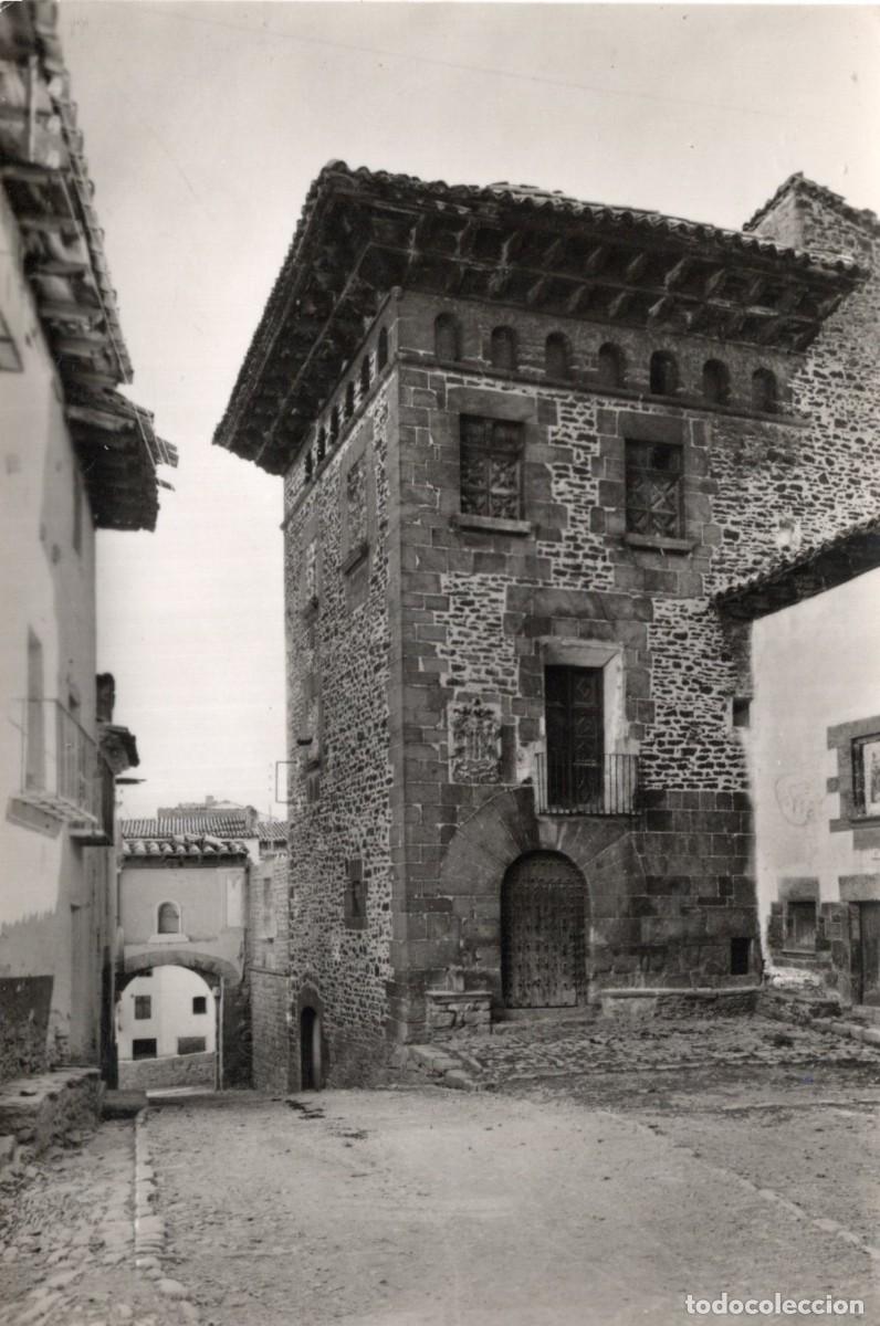 Postkarten: IGLESUELA DEL CID. 4 CASA SOLARIEGA. BAZAR CENTELLES