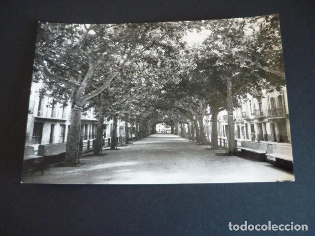 Postales: BARBASTRO HUESCA PASEO DEL GENERALISIMO - Foto 1