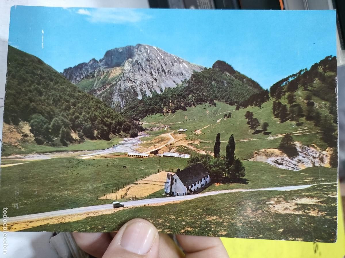 Postales: Postal PIRINEO ARAGON&Eacute;S Pe&ntilde;a Escuarre 1.227 m. SICILIA a estado pegado