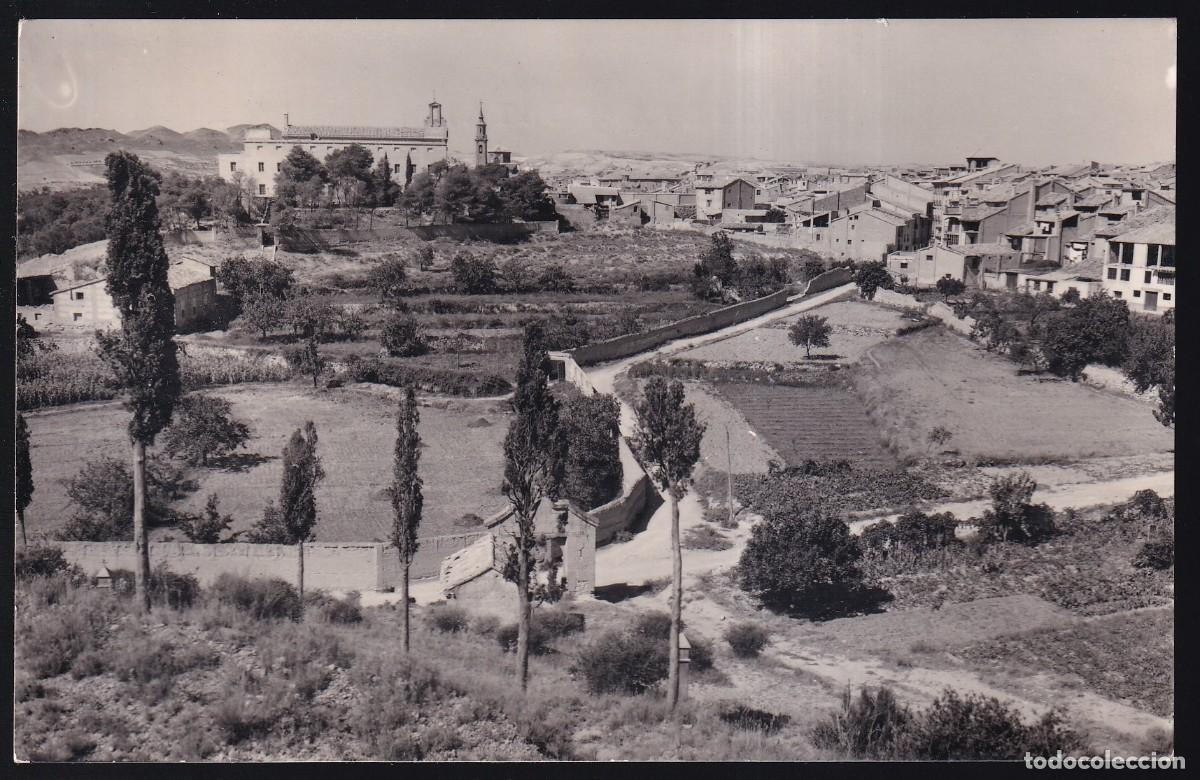 Postales: Calanda. *Vista parcial* Circulada 1966. - Foto 1
