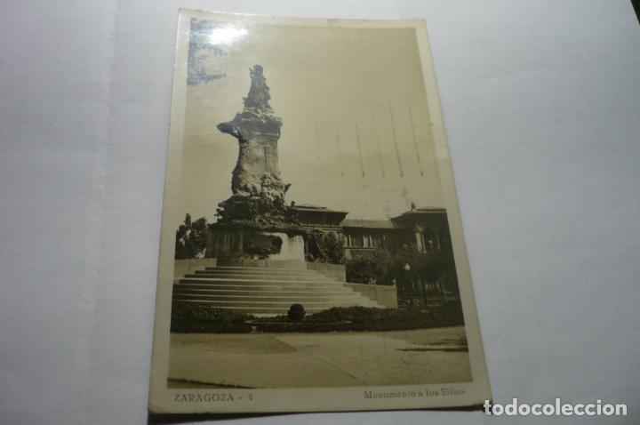 Postales: postal zaragoza,.monumento a los sitios.-circulada - Foto 1