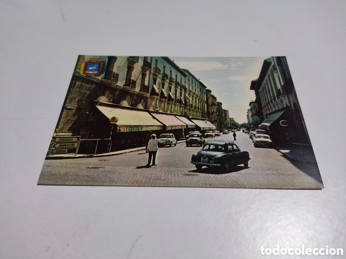 Postales: Postal Huesca Guardia dirigiendo el tr&aacute;fico - Foto 1