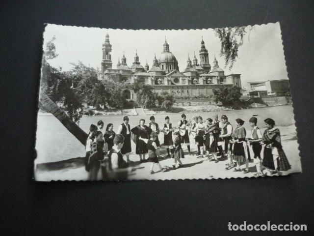Postales: ZARAGOZA A ORILLAS DEL EBRO Y EL PILAR - Foto 1