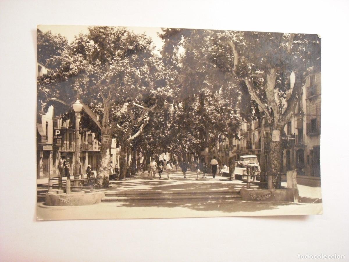 Postales: BARBASTRO 21 . PASEO DEL GENERALISIMO . ED, PARIS. CIRCULADA - Foto 1