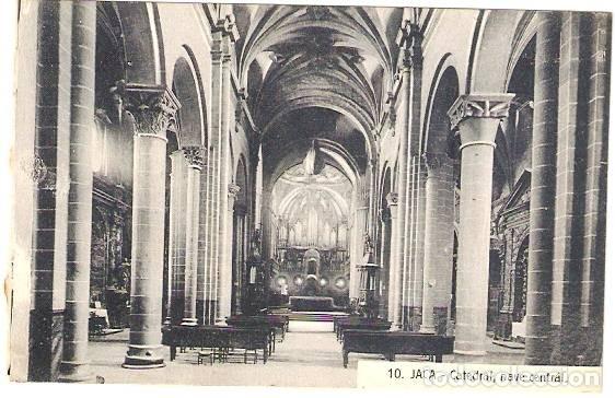 Postales: Jaca.- Catedral, nave central - Foto 1