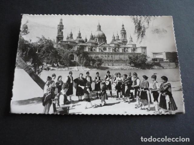 Postales: ZARAGOZA A ORILLAS DEL EBRO Y EL PILAR - Foto 1