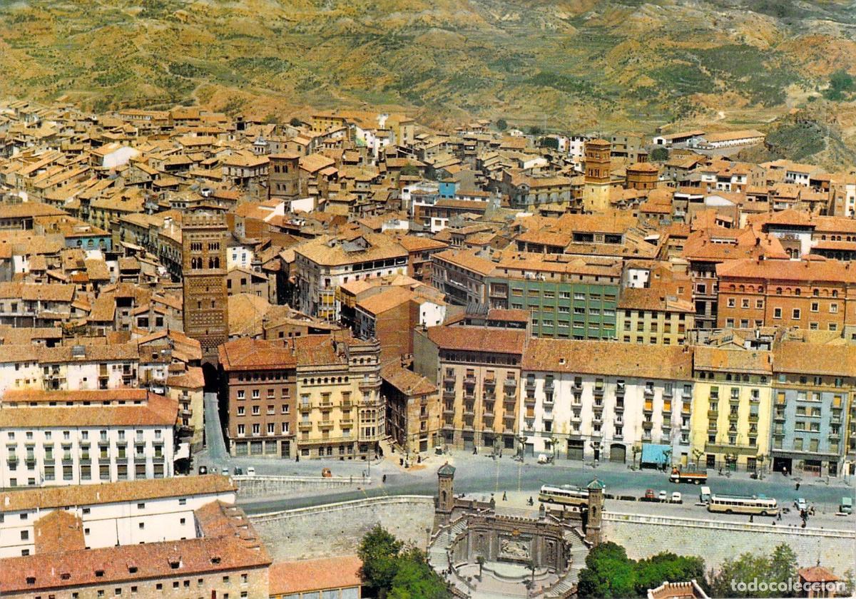 Postales: Postal de Teruel: Espectacular Vista A&eacute;rea de la Ciudad y Escalinata