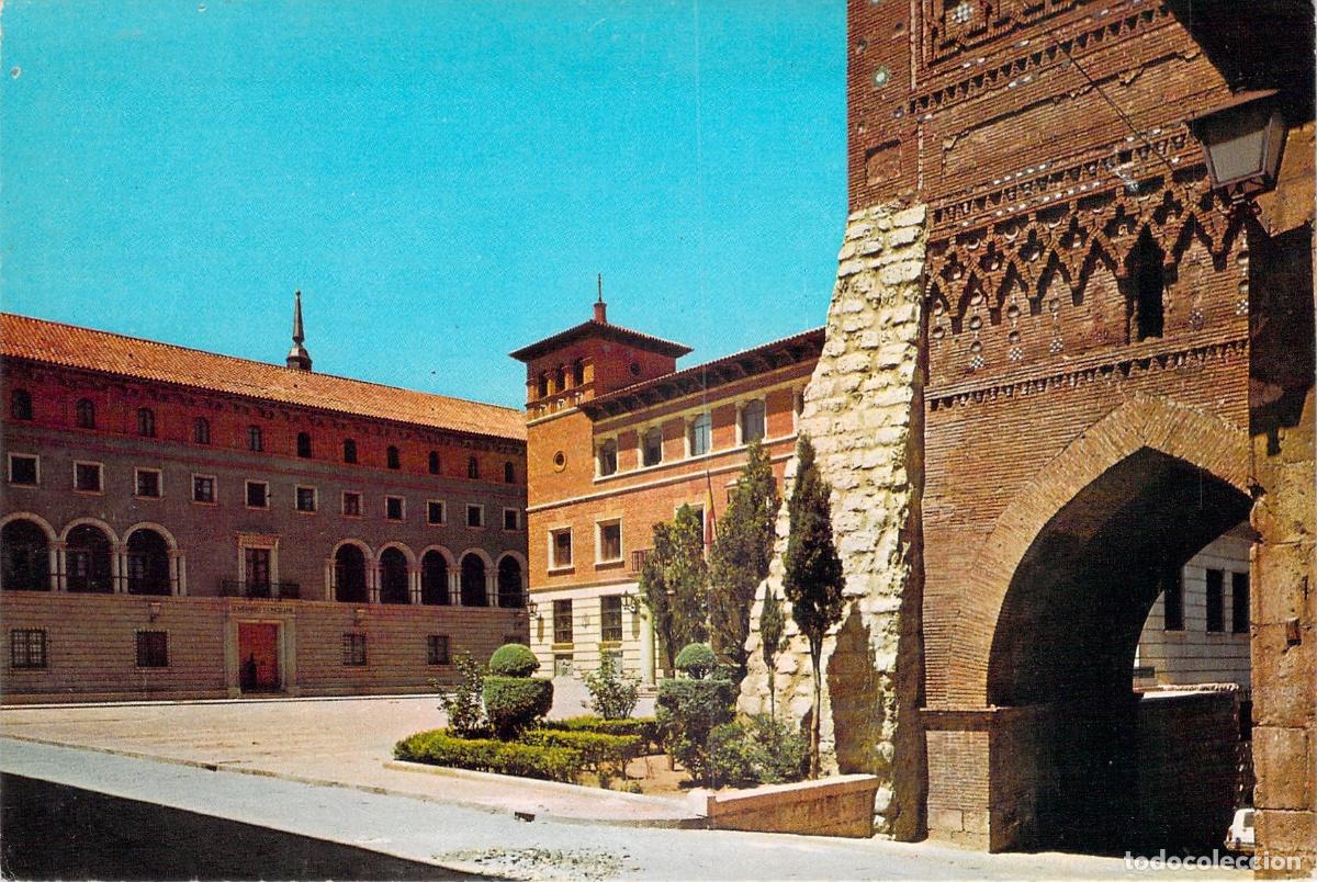 Postales: Postal de Teruel: Arco de la Torre y Casa de la Cultura