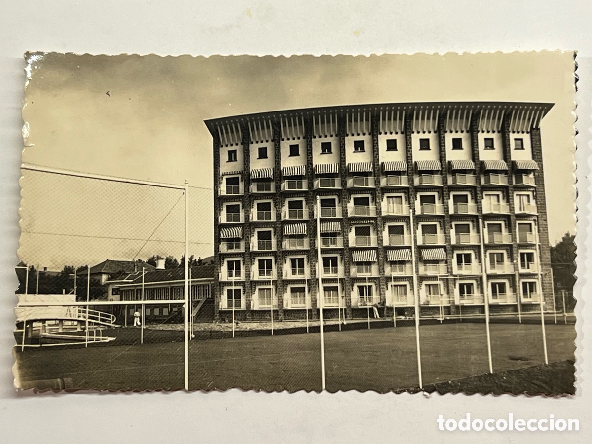 Postales: JACA (Huesca) Postal No.70, Gran Hotel. Edita: Ed. Sicilia (h.1960?) S/C