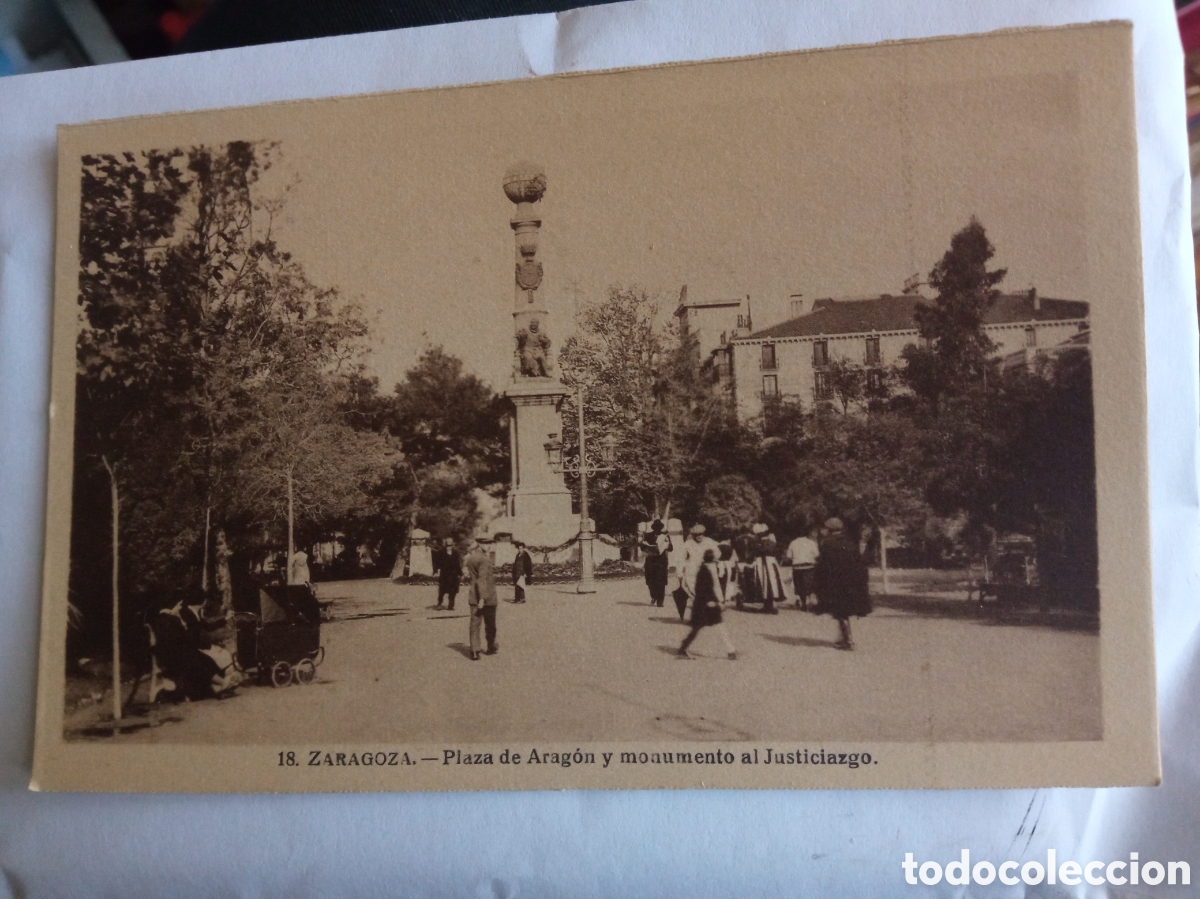 Postales: Antigua postal fotogr&aacute;fica, Zaragoza, Plaza de Aragon y monumento al Justiciazgo