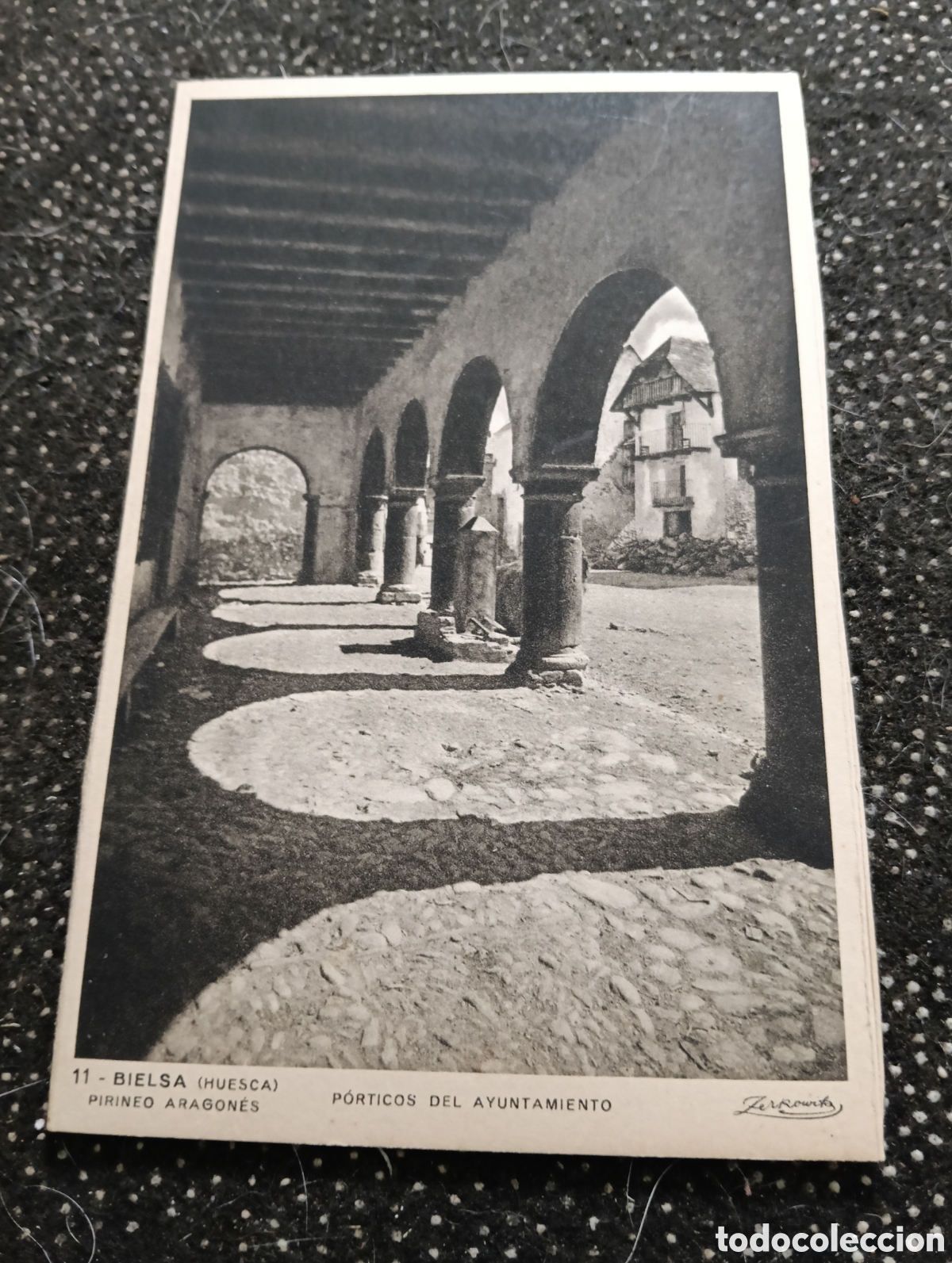 Postales: Postal de BIELSA (Huesca): Porticos del Ayuntamiento (Zerkowitz num.11)