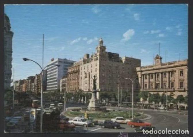 Postales: Zaragoza. *Plaza...* Ed. Arribas n&ordm; 321. Gofrada. Nueva.