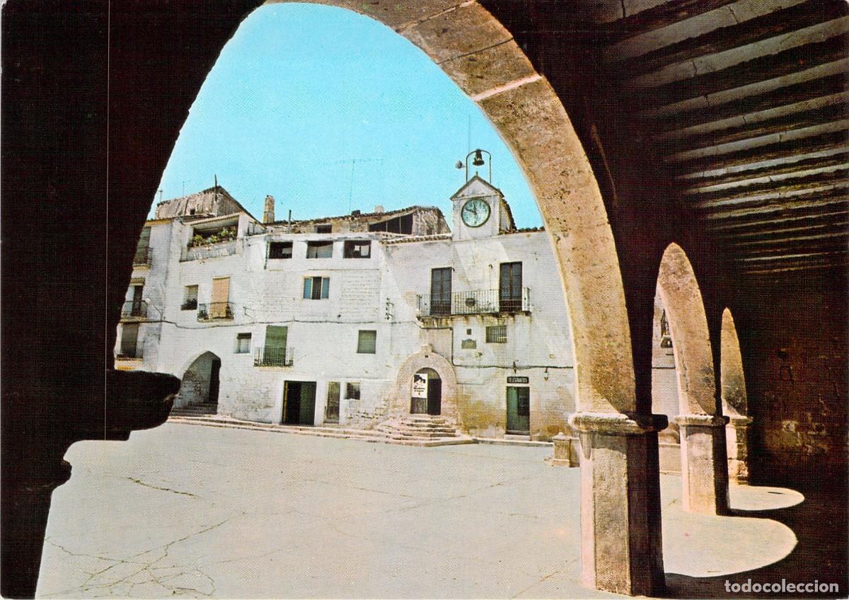 Postales: Postal de la Plaza de Espa&ntilde;a en Fabara, Zaragoza - Arcos y Reloj