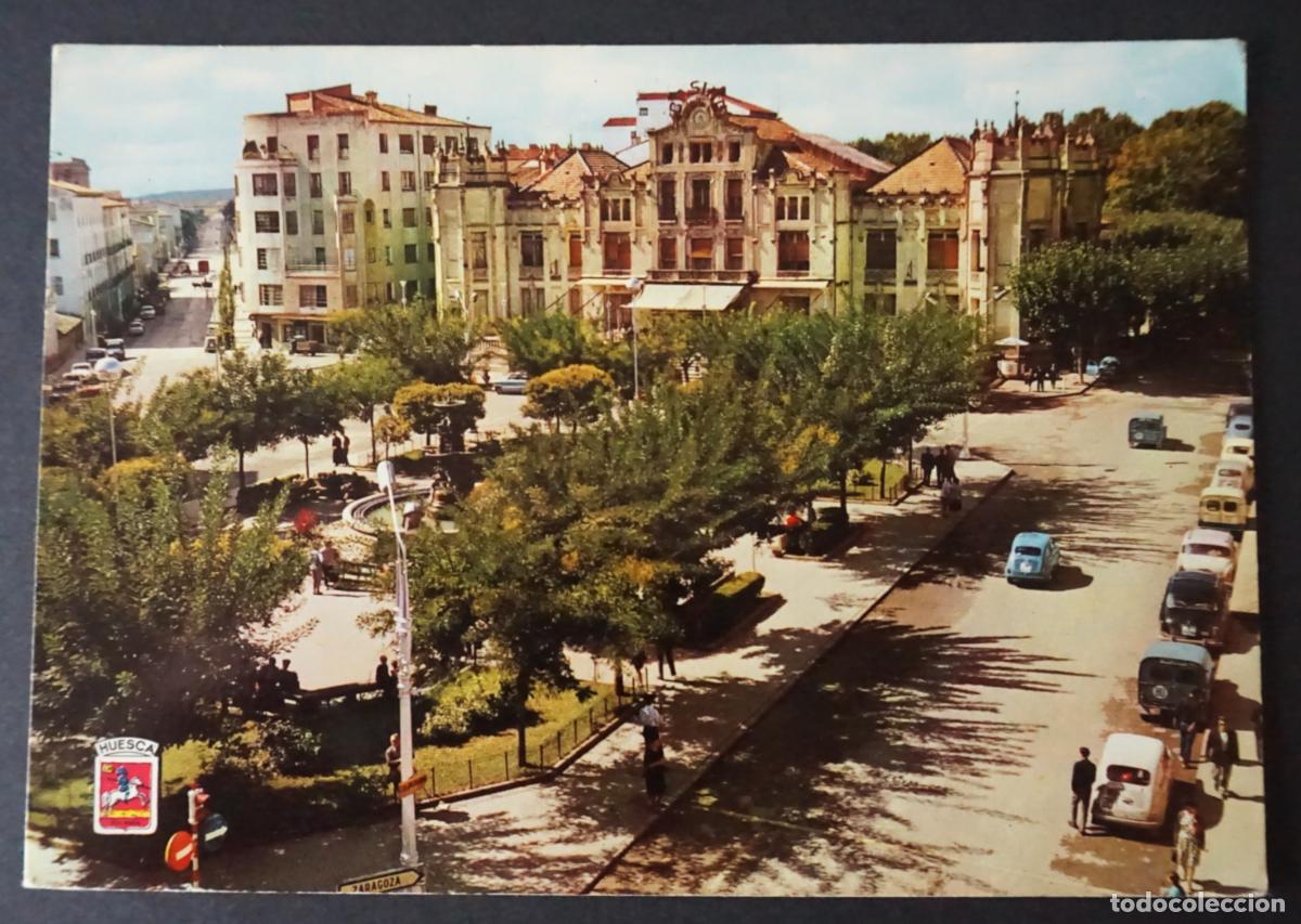 Postales: Huesca, Plaza Navarra, postalmcirculada con sello y matasellos el a&ntilde;o 1966