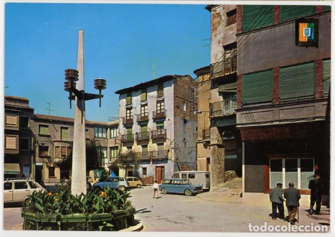Postales: em04568 Em02092 fraga plaza de san pedro 1971 fisa n&ordm;6149 sc seat 600 131 familiar renault 4 6 sc