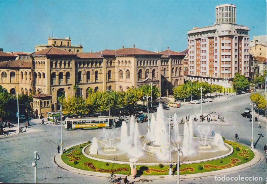 Postales: ZARAGOZA, PLAZA DE PARAISO Y FACULTAD DE MEDICINA &ndash; ED.ARRIBAS N&ordm;2016 &ndash; CIRCULADA
