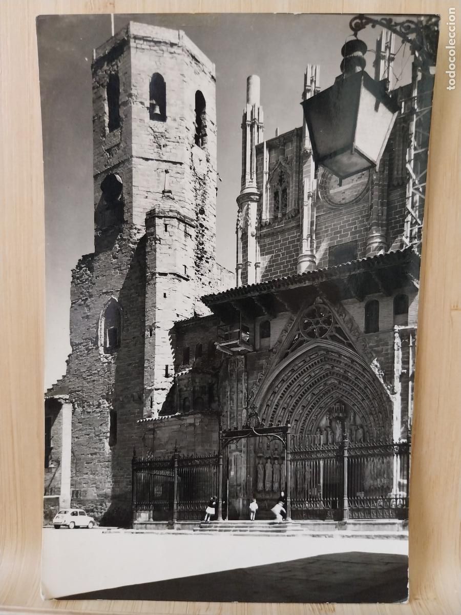 Postales: HUESCA CATEDRAL ED SICILIA 25 ESCRITA SEAT 600 NI&Ntilde;OS JUGANDO ORIGINAL