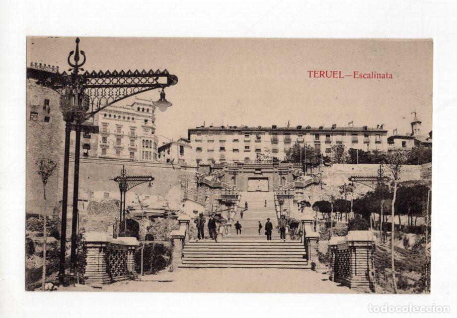 Postales: TERUEL.- ESCALINATA.