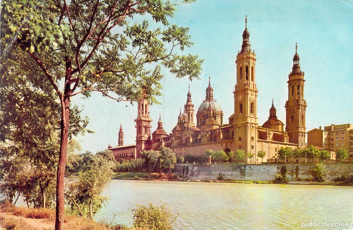 Postales: Postal de la Bas&iacute;lica del Pilar y R&iacute;o Ebro en Zaragoza