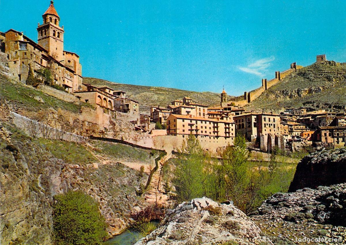 Postales: Postal Albarrac&iacute;n Teruel Murallas y R&iacute;o Guadalaviar